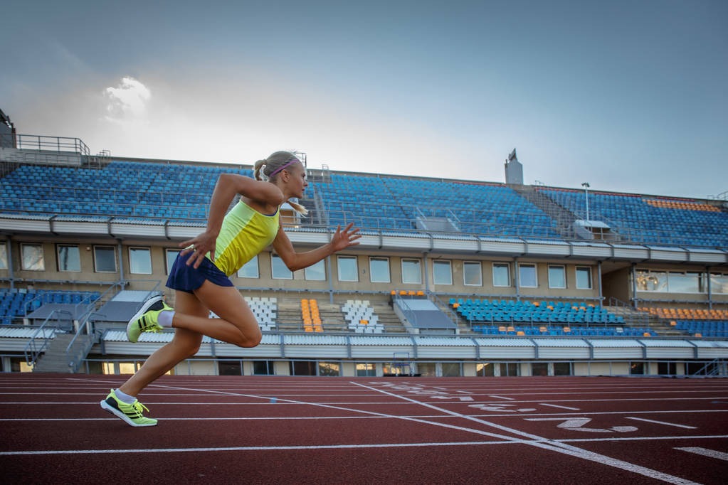 曼城10-1狂胜晋级，刷新6大足总杯纪录